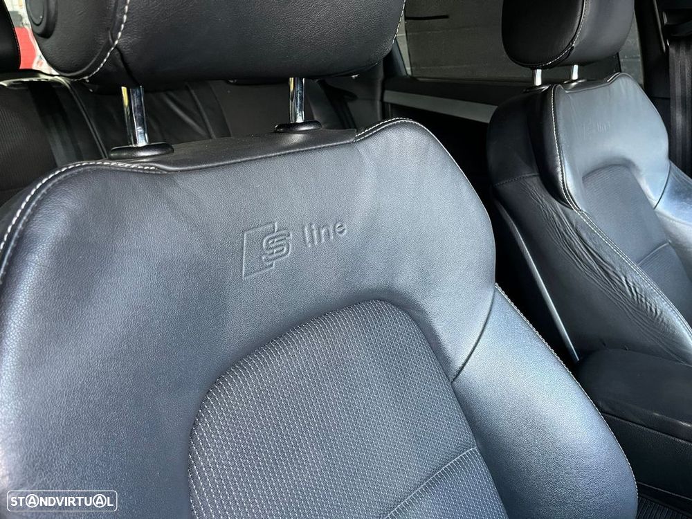 Audi A3 Sportback 1.6 TDI DPF S tronic S line Sport Pack - 27
