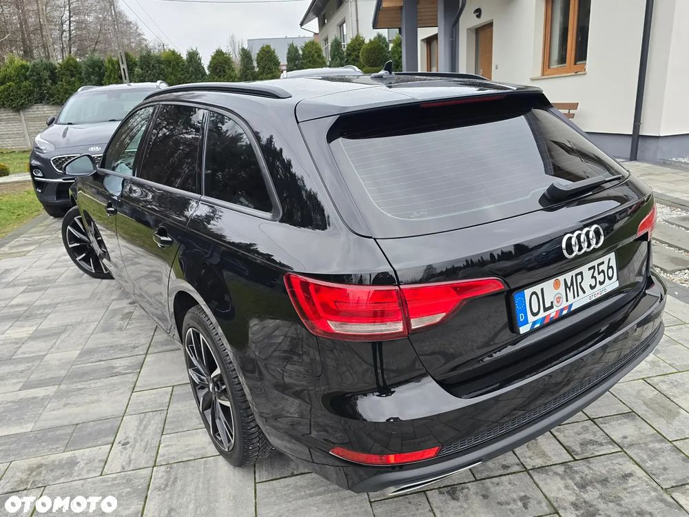 Audi A4 Avant 2.0 TDI S tronic - 16