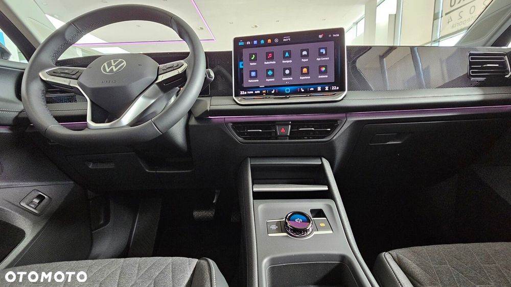 Volkswagen Tiguan - 31