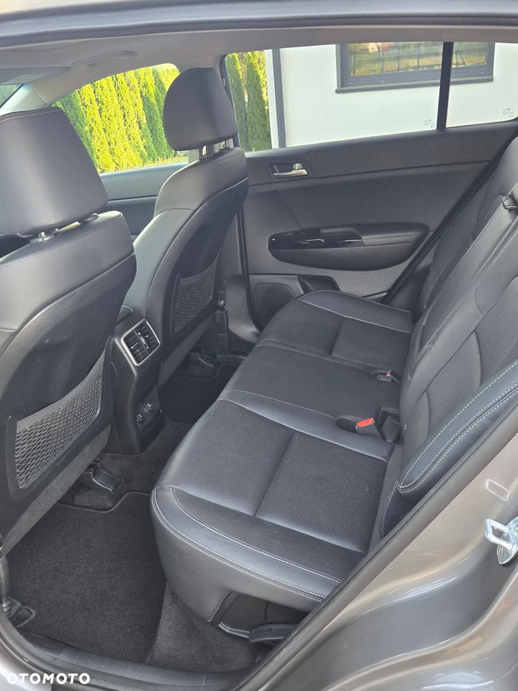 Kia Sportage - 13