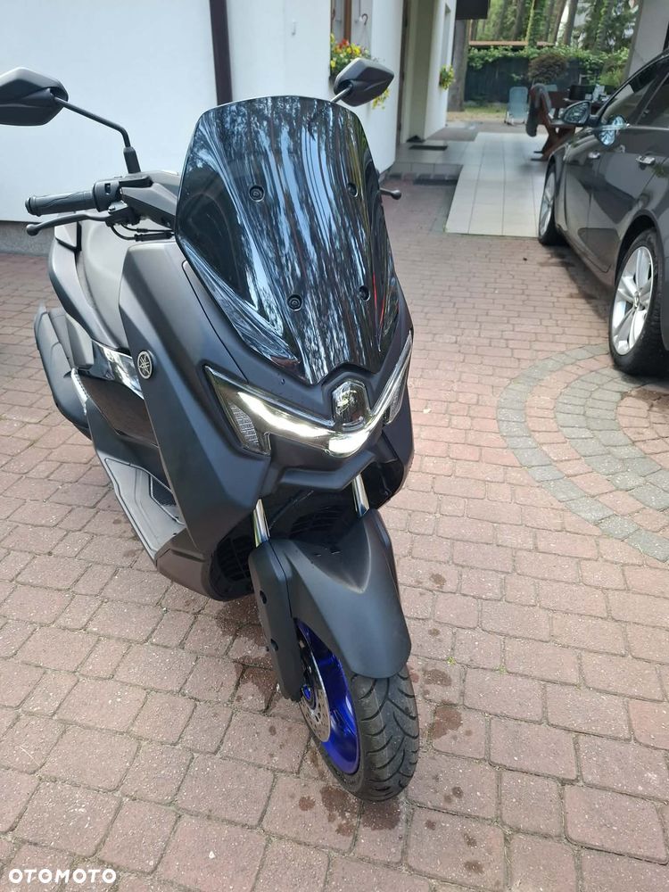 Yamaha NMAX - 1