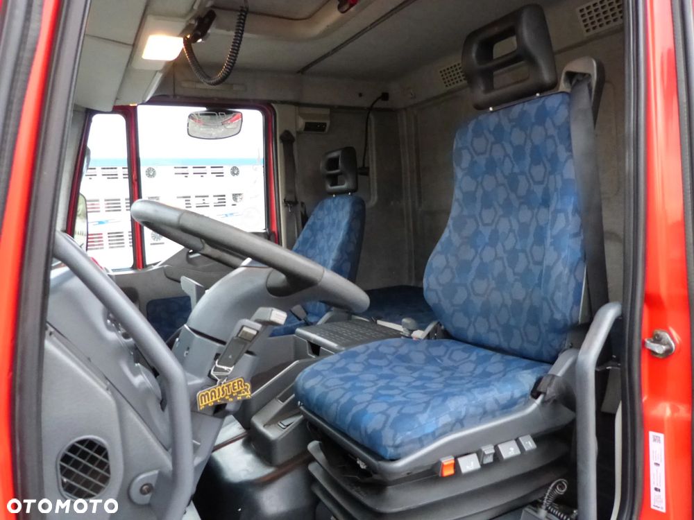Iveco EUROCARGO 120E22 / 150E22 POMOC DROGOWA / SPECJALNY / AUTOLAWETA / DMC 11.990 KG / ŁAD. 6.700 KG / DŁ. 6.80 M - 31