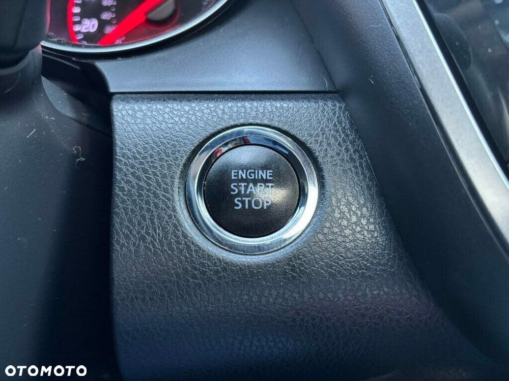 Toyota Camry 2.5 Hybrid Comfort CVT - 19