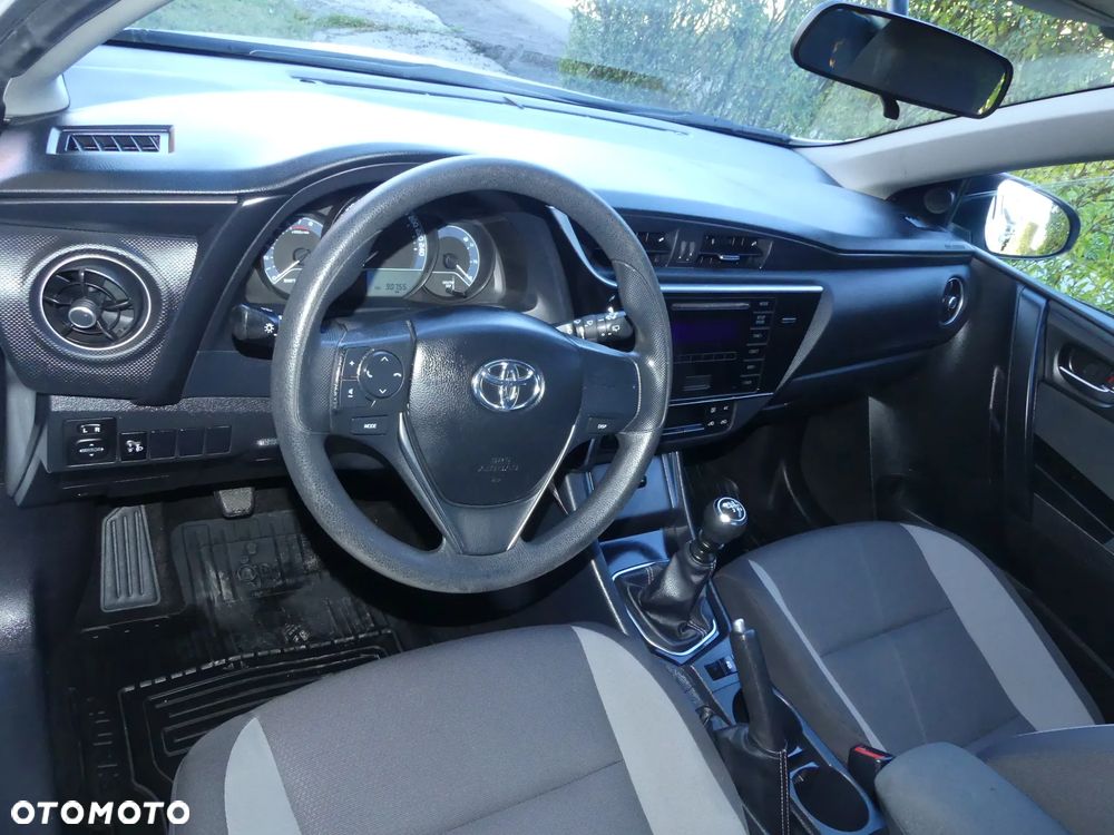 Toyota Auris 1.33 VVT-i Premium - 8