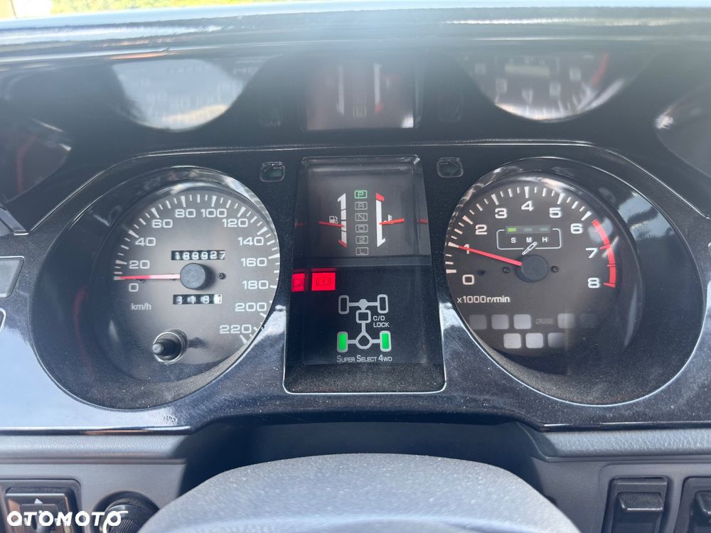 Mitsubishi Pajero Sport - 20