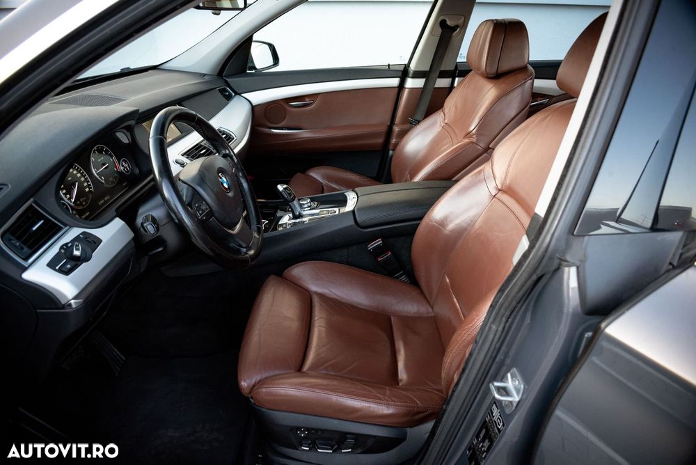 BMW Seria 5 520d Gran Turismo - 12