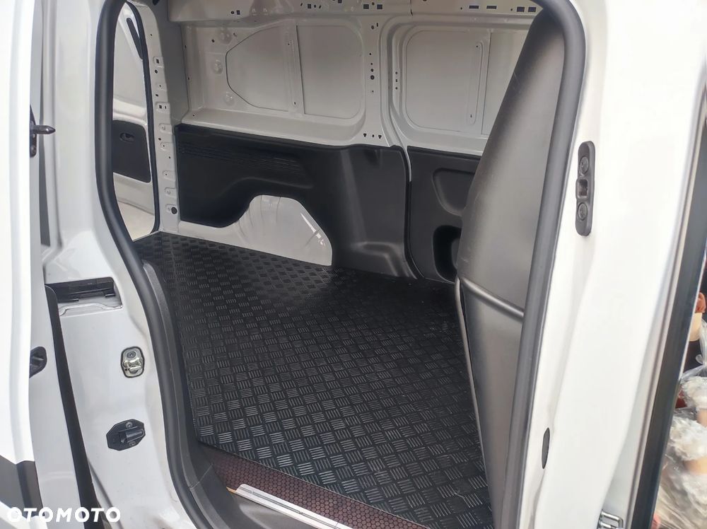 Toyota PROACE CITY - 14