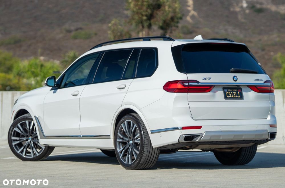BMW X7 - 7