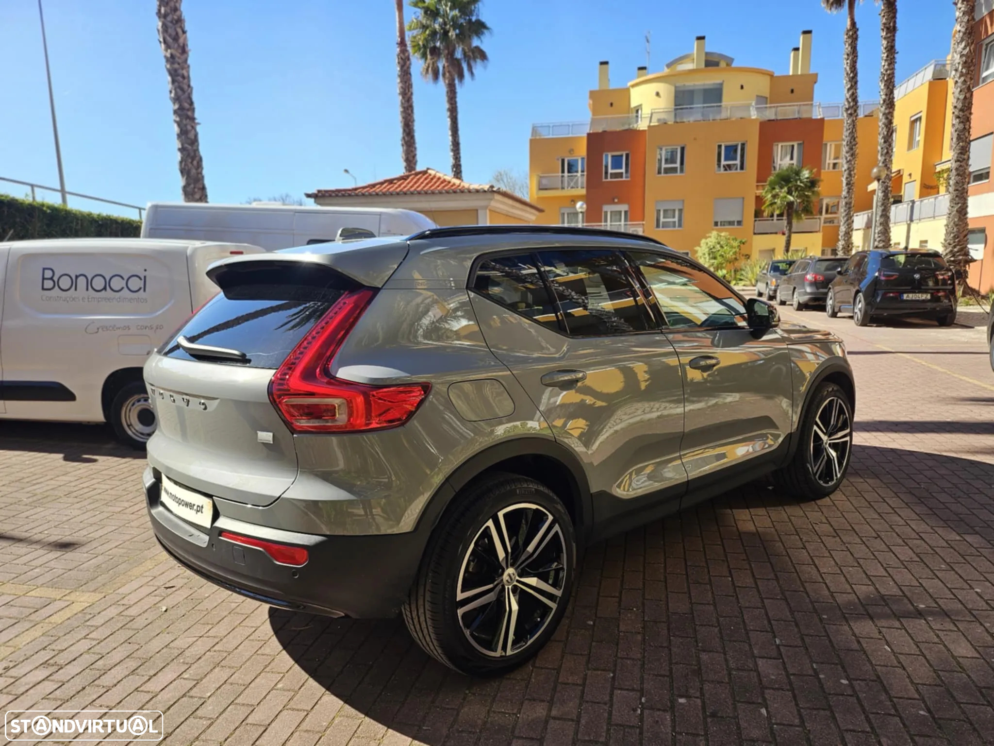 Volvo XC 40 1.5 T4 PHEV Plus Dark - 3