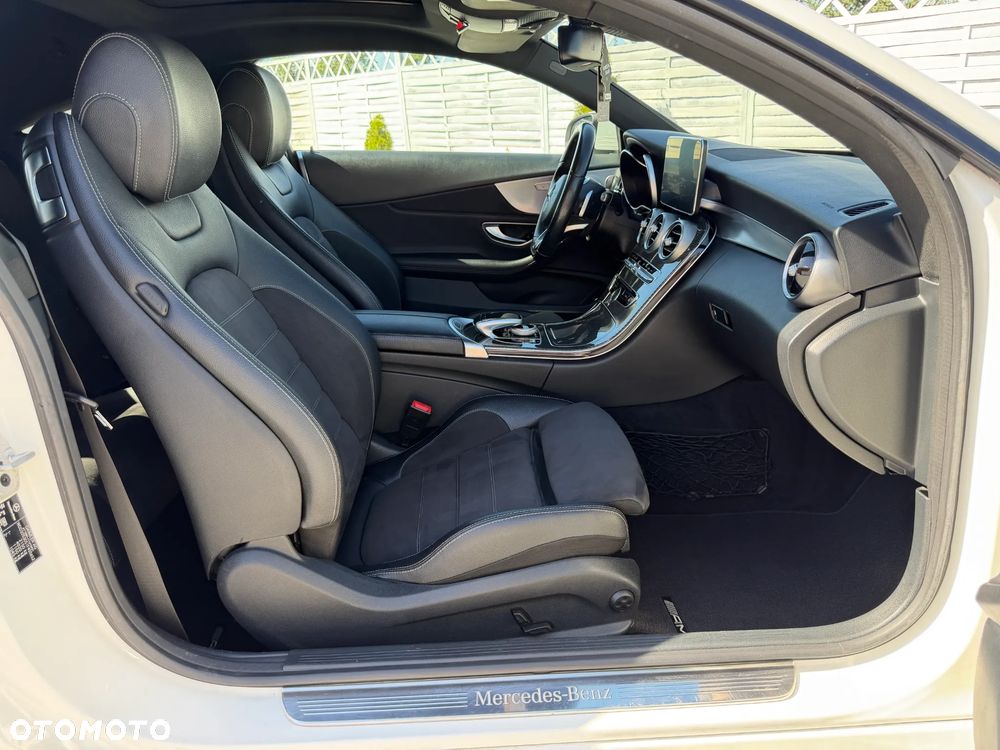 Mercedes-Benz Klasa C 220 d 4-Matic 9G-TRONIC - 5