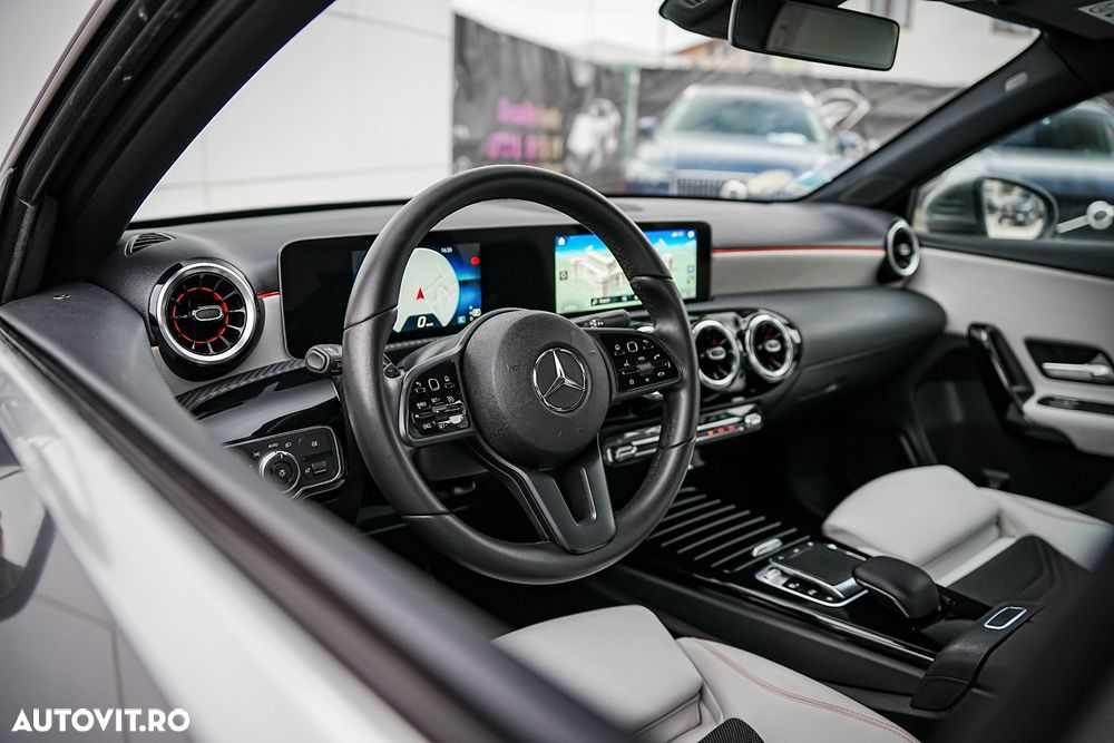 Mercedes-Benz A 180 d Sedan 7G-DCT Edition 2020 - 17