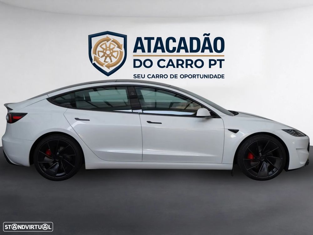 Tesla Model 3 - 3
