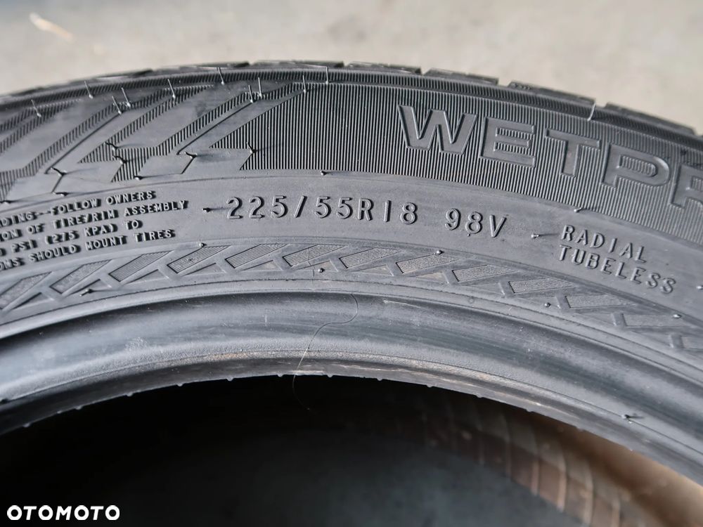 Nokian 225/55r18 Lato - 5