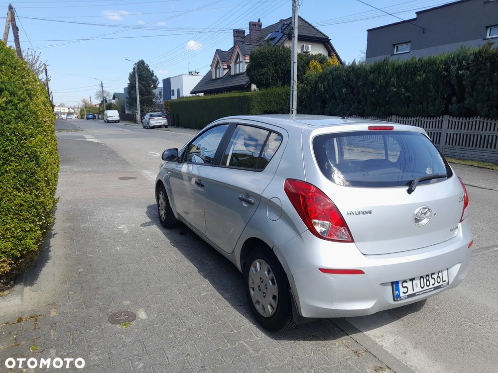 Hyundai i20 1.1 CRDi Classic + - 4