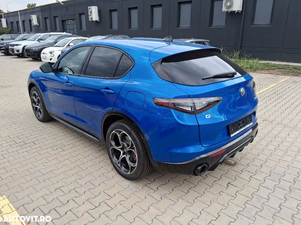 Alfa Romeo Stelvio 2.0 Turbo 16V AT8-Q4 Veloce - 7