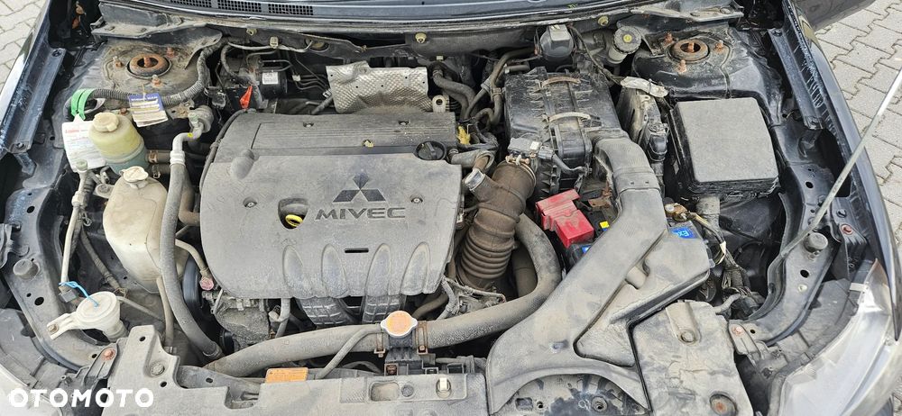 Mitsubishi Lancer 1.8 Invite - 13