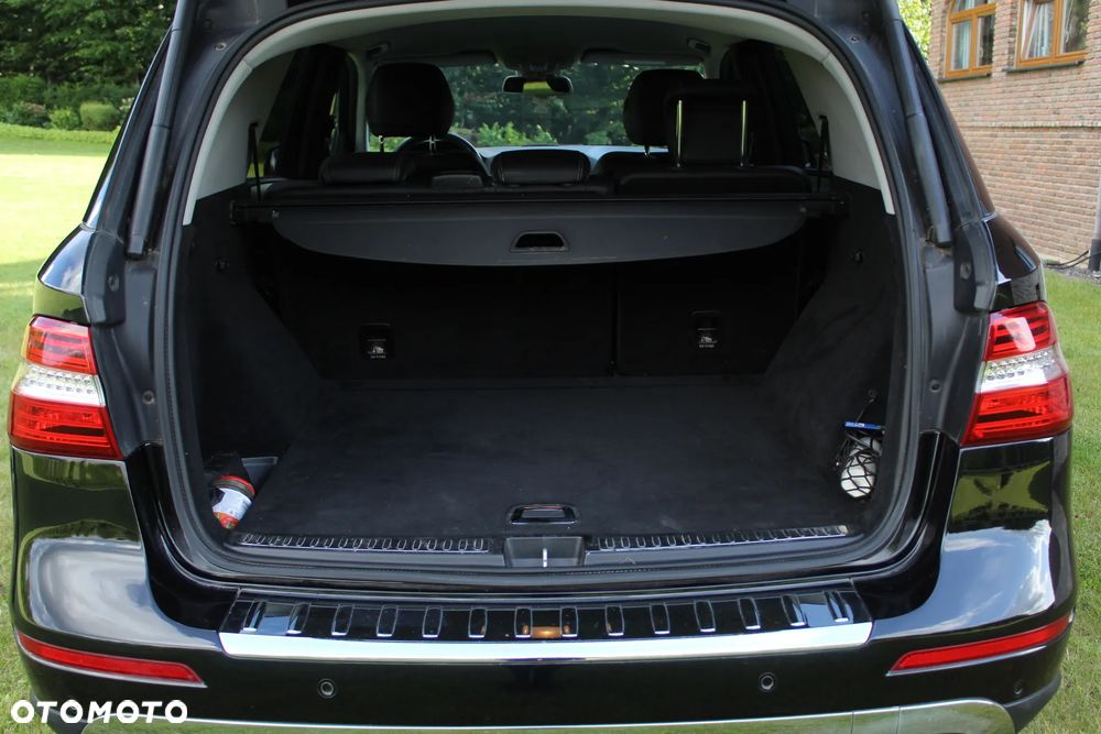 Mercedes-Benz ML 350 BlueTEC 4-Matic - 12