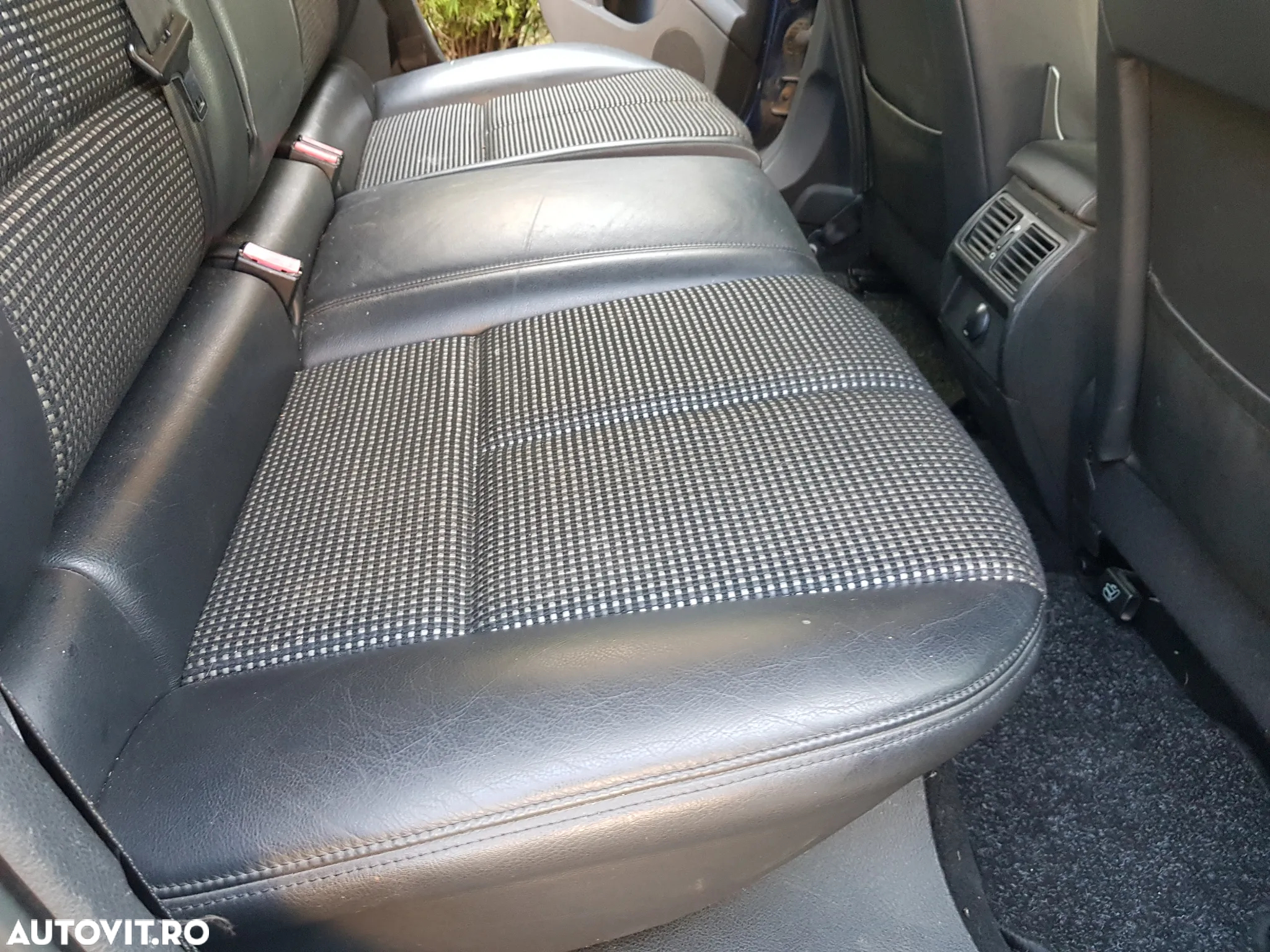 Peugeot 407 SW HDi 135 Automatik - 23