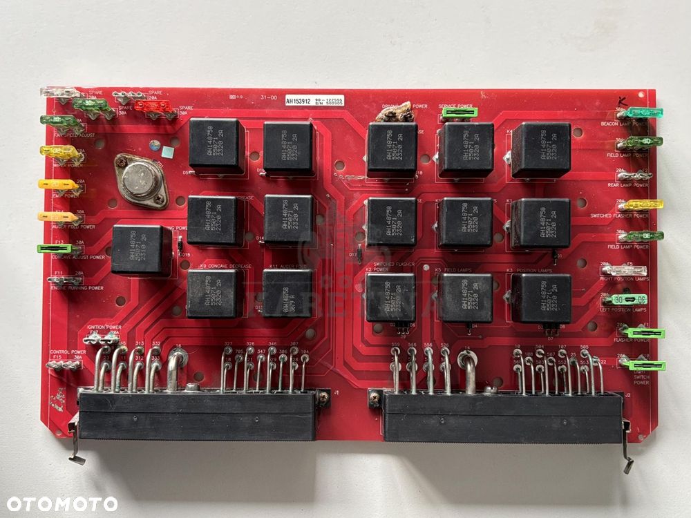 John Deere CTS AH153912 122555 Płyta bezpieczników