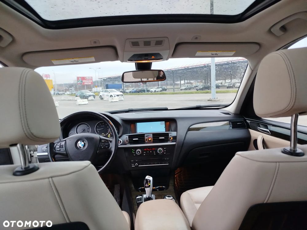 BMW X3 xDrive28i - 8