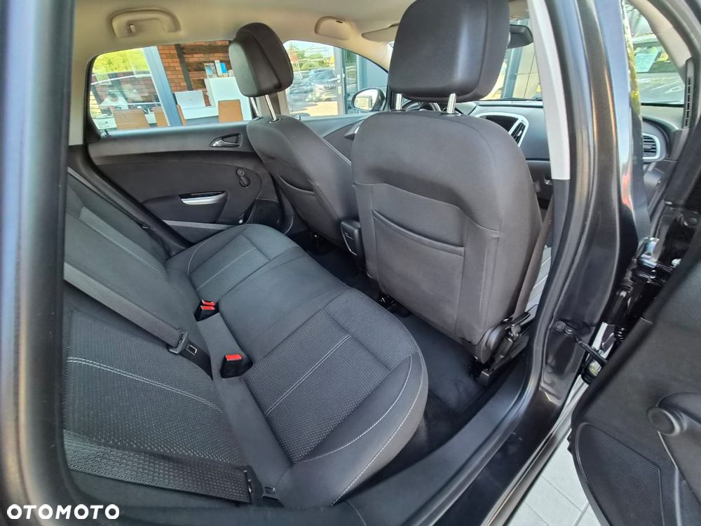 Opel Astra 1.4 Turbo Active - 14