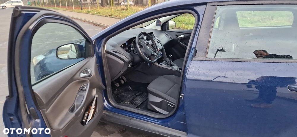 Ford Focus 1.6 Trend Sport - 3