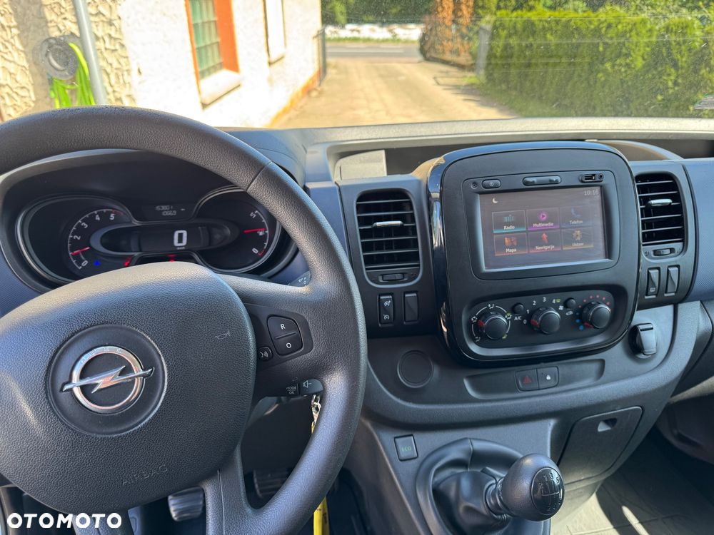 Opel VIVARO - 9
