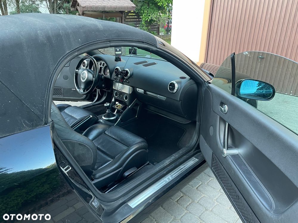 Audi TT Coupé 1.8 T - 17