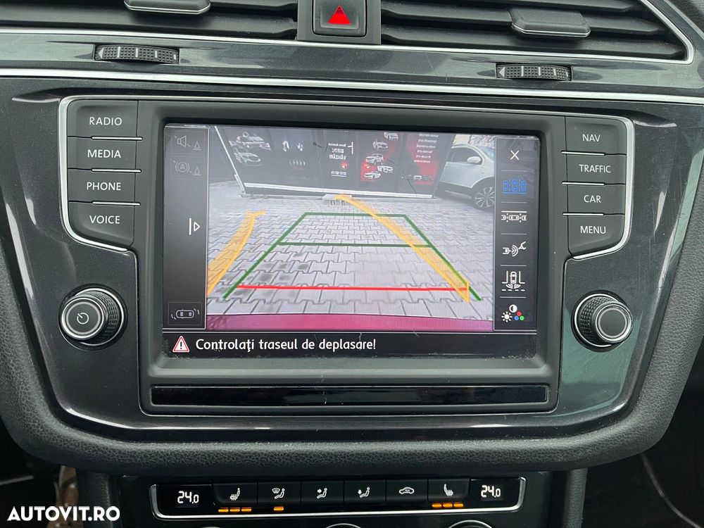 Volkswagen Tiguan 2.0 TDI SCR 4MOTION BlueMotion Technology DSG Exclusive - 32