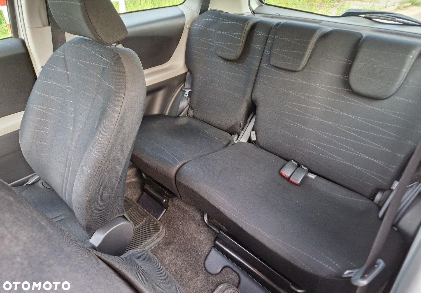 Toyota Yaris 1.3 VVT-i Sol - 23
