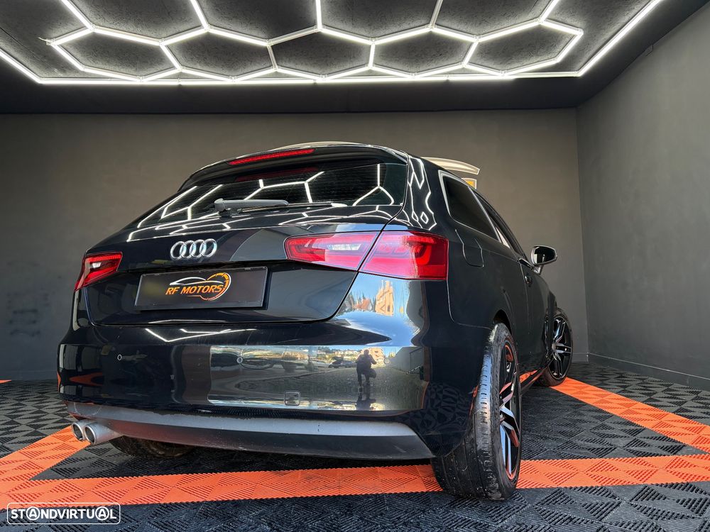 Audi A3 2.0 TDI Design - 32
