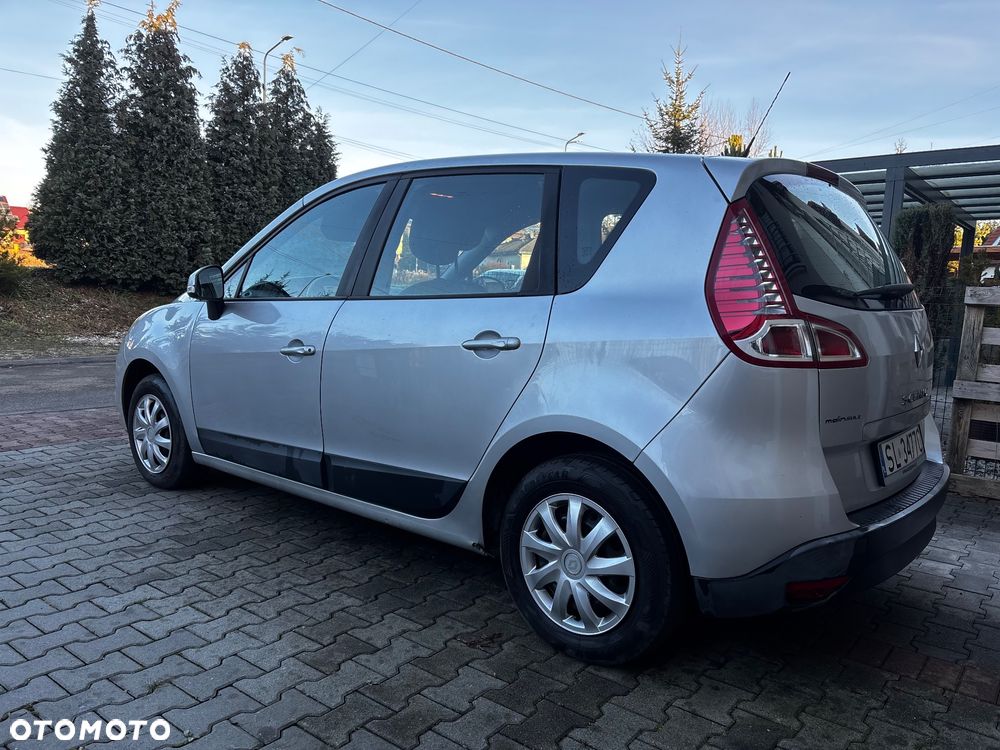 Renault Scenic 1.6 16V Tech Run - 10