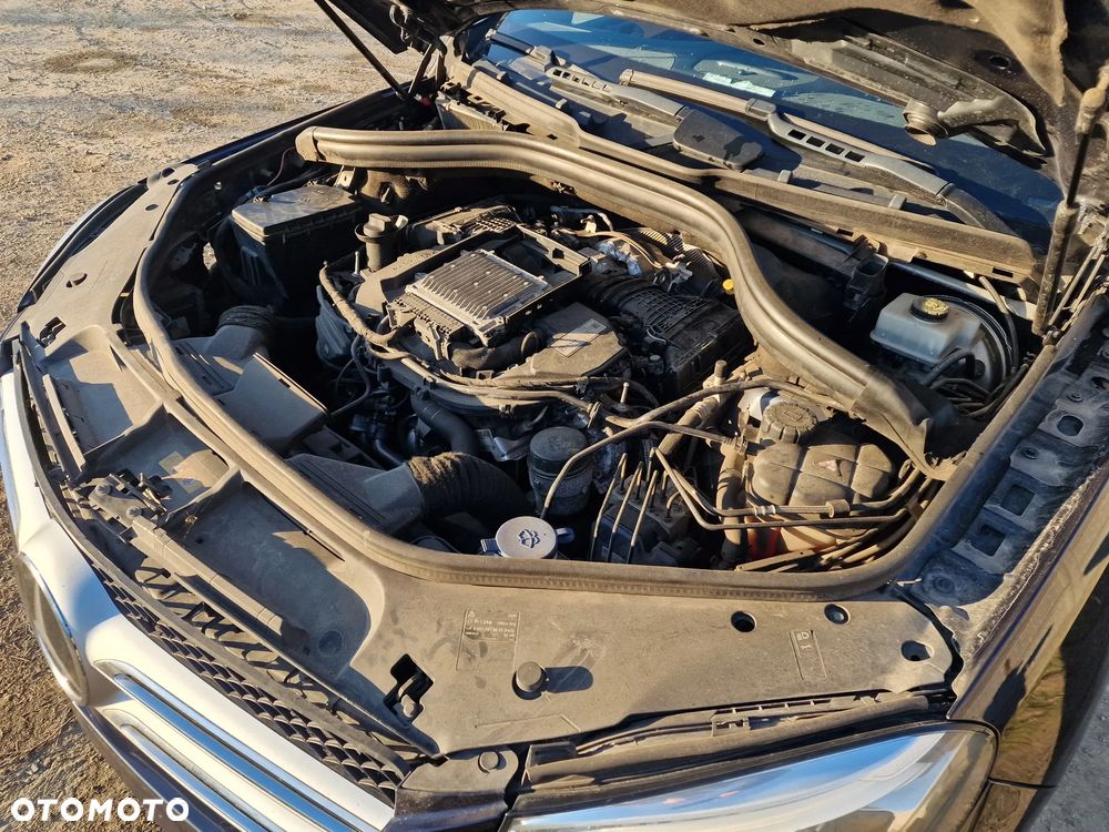 Mercedes-Benz GLE 350 d 4Matic 9G-TRONIC AMG Line - 23