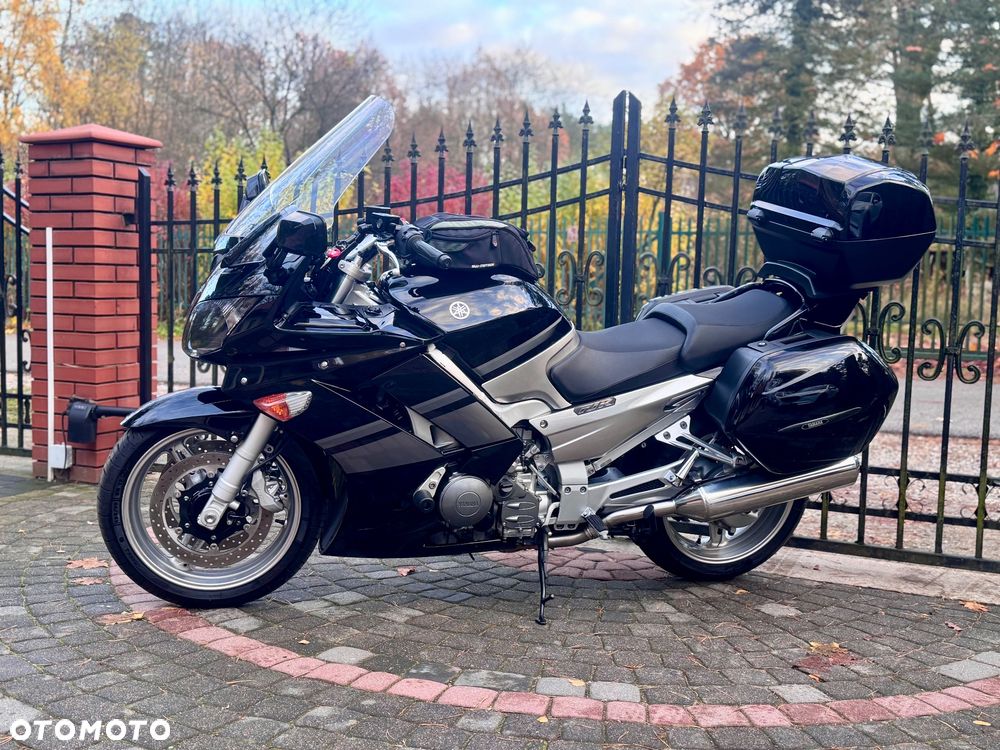 Yamaha FJR - 7