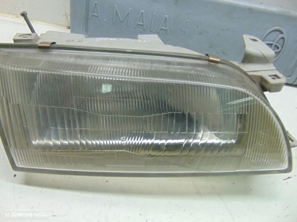 Toyota Corolla XLI AE100 faróis/Piscas - 3