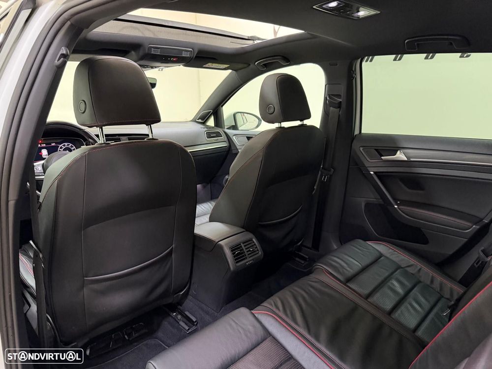 VW Golf 2.0 TSi GTi DSG Performance - 56