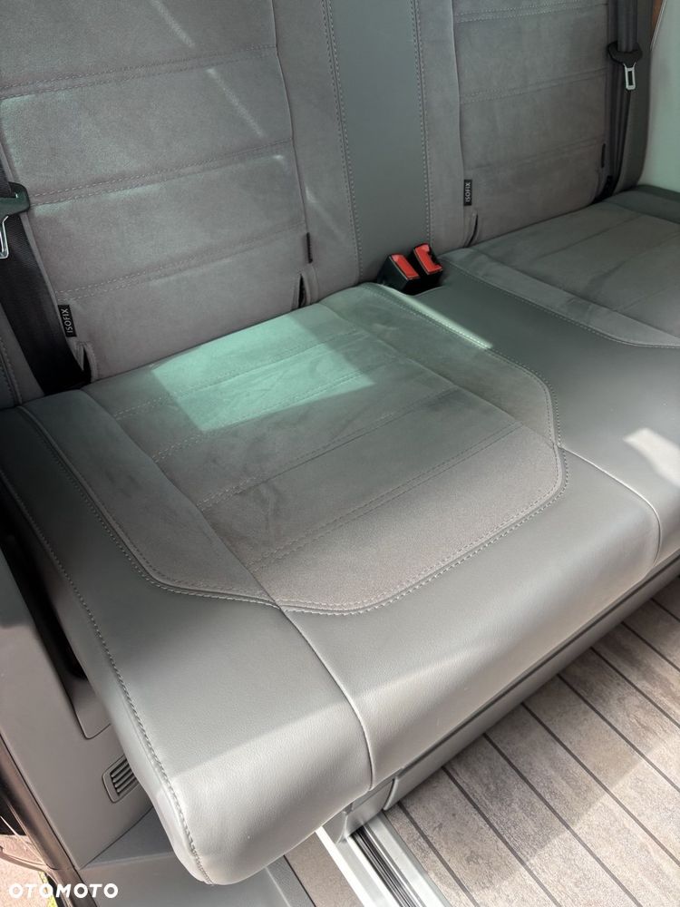 Volkswagen California - 11