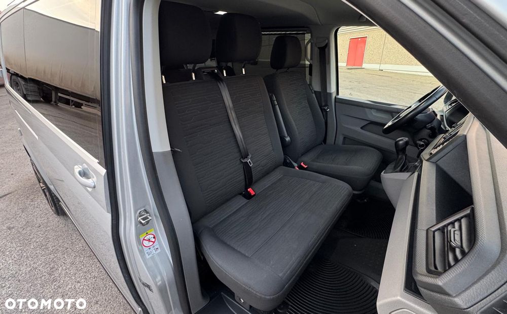 Volkswagen Caravelle 6.1 2.0 TDI L2 Highline DSG - 23