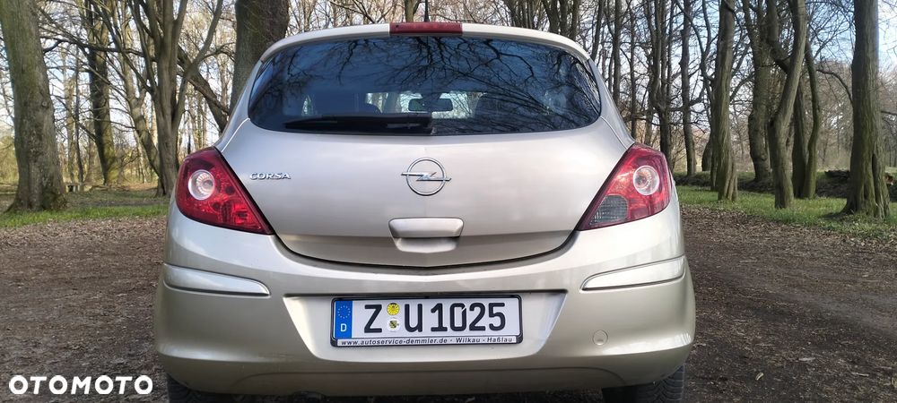 Opel Corsa 1.2 16V Enjoy - 37