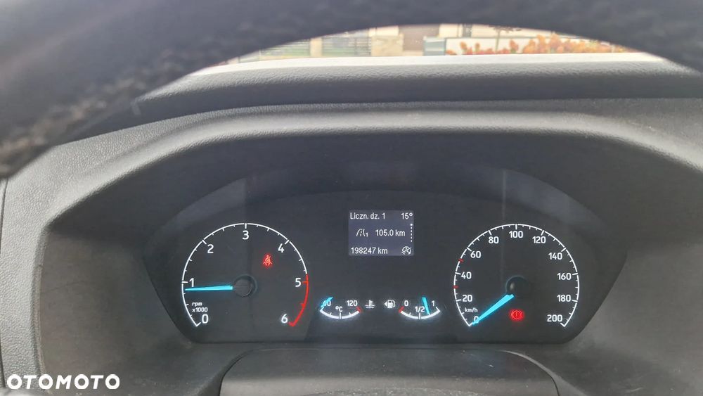 Ford TRANSIT CUSTOM - 14