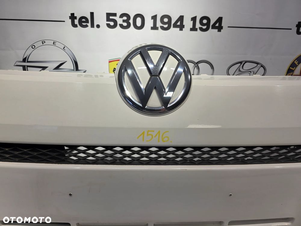 VW UP 11- ZDERZAK PRZEDNI PRZÓD , KOLOR BIAŁY , NA HALOGENY , NR AUKCJUI NZ1516 - 9