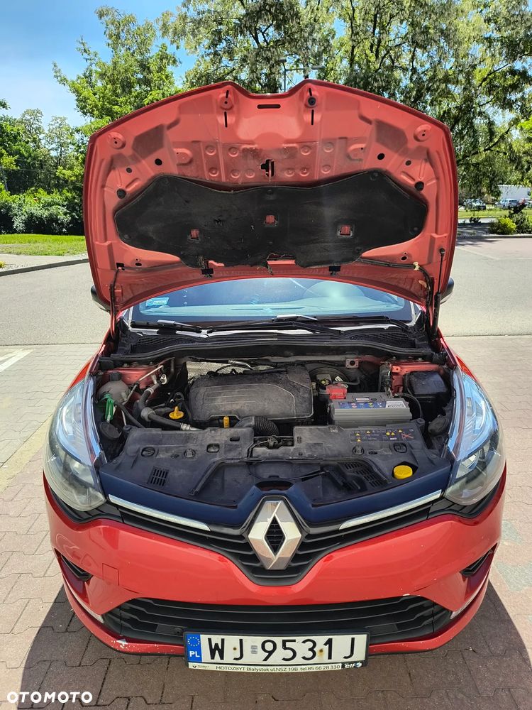 Renault Clio - 15