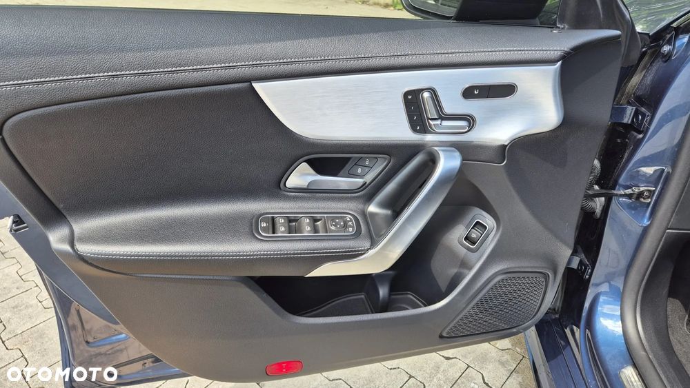Mercedes-Benz CLA AMG 35 4-Matic 7G-DCT - 18