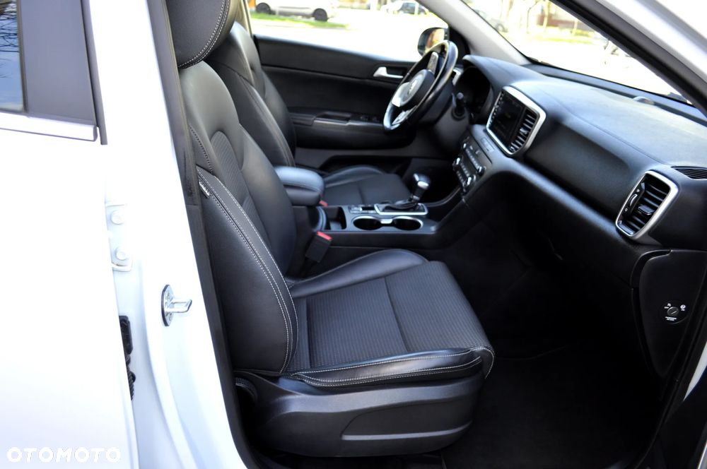 Kia Sportage 1.6 T-GDI L Business Line 4WD DCT - 16