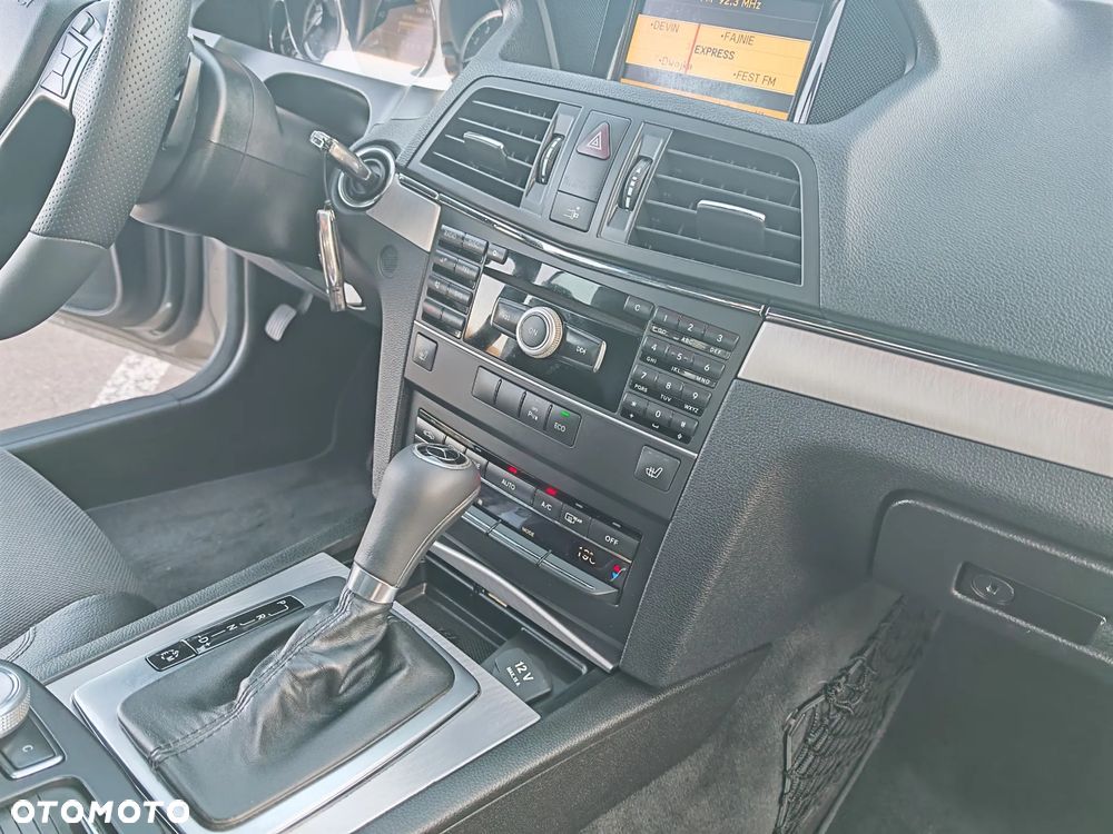 Mercedes-Benz Klasa E - 15