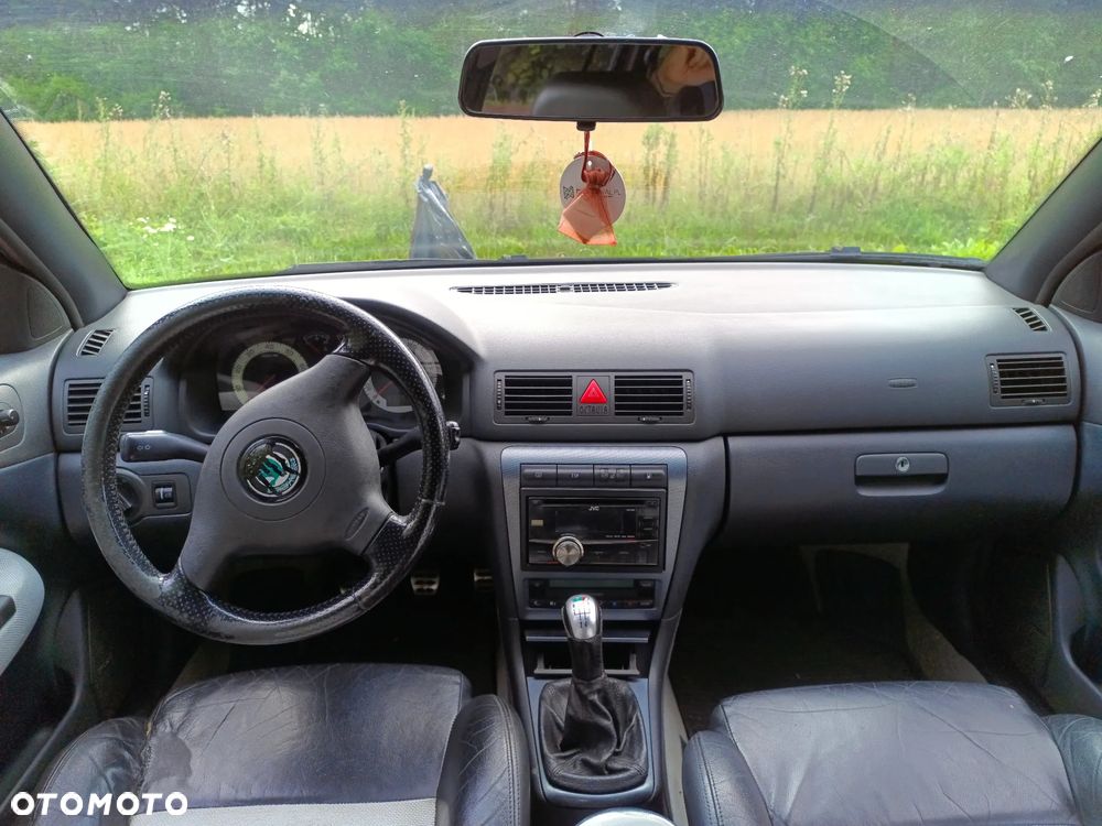 Skoda Octavia 1.8T RS - 21