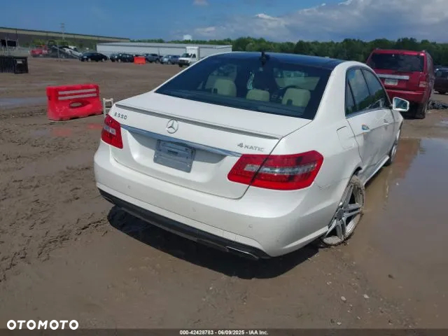 Mercedes-Benz Klasa E 500 4Matic 7G-TRONIC Elegance - 8