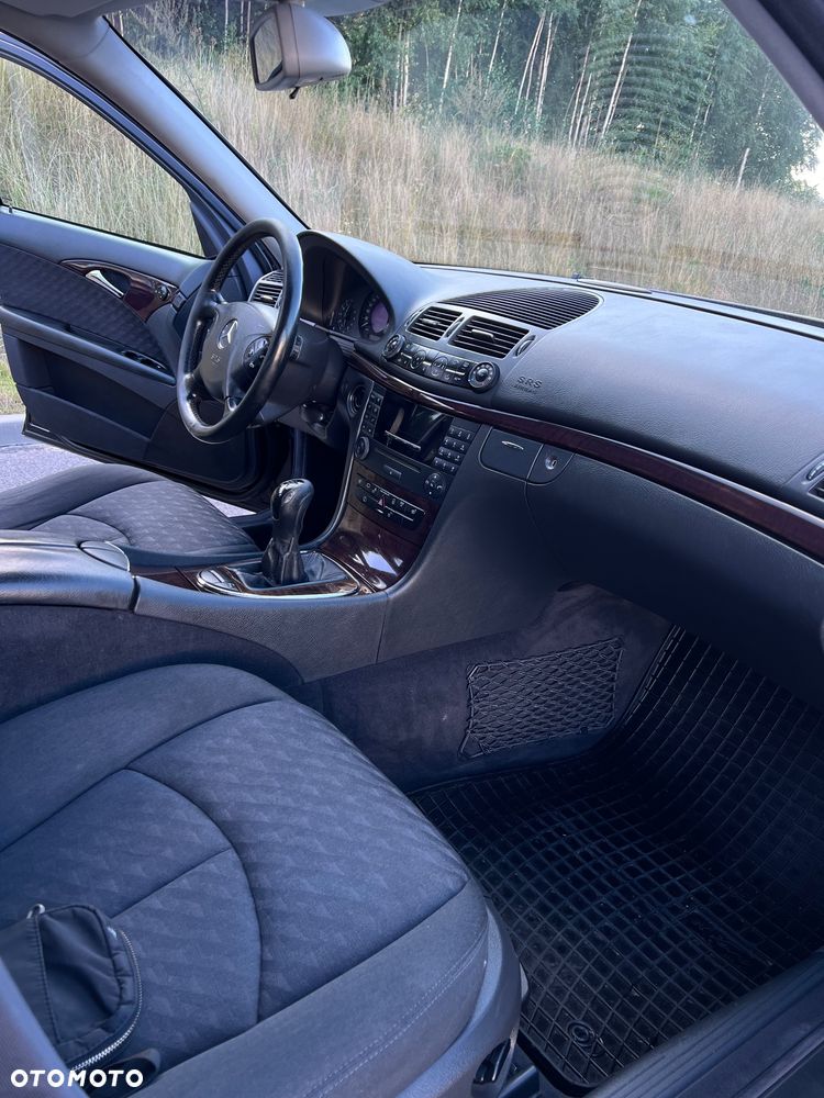 Mercedes-Benz Klasa E - 30