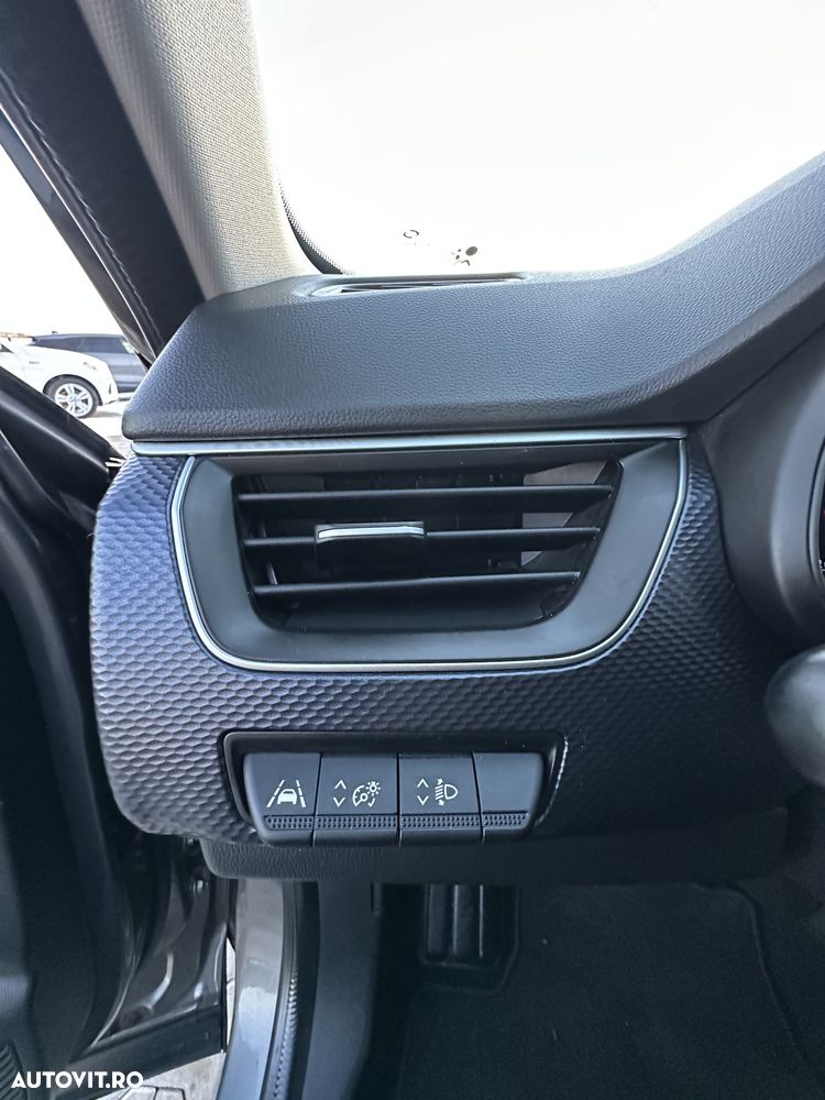 Renault Arkana E-TECH 145 E-Tech Engineered - 16