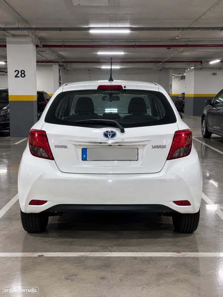 Toyota Yaris - 4